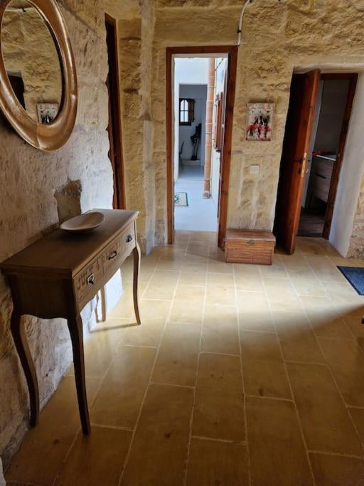 Cozy 1 Bedroom House In Iz-Żejtun 외부 사진