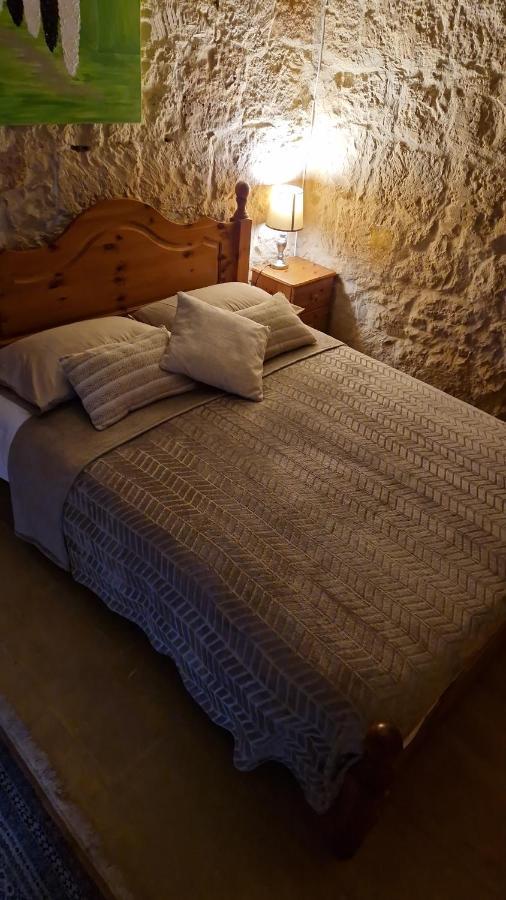 Cozy 1 Bedroom House In Iz-Żejtun 외부 사진